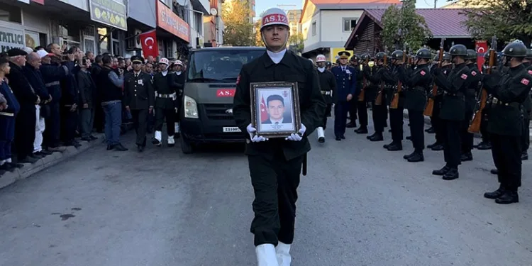 Adanalı şehit için cenaze namazı kılındı