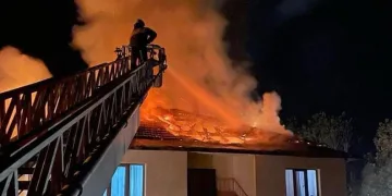 Kadıköy’de 1 ton kaçak midye ele geçirildi