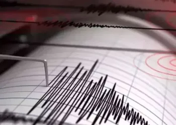 Kuşadası Körfezi’nde deprem