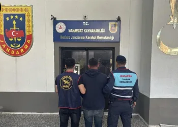 Mersin’den Aksaray’a uyuşturucu sevkiyatını jandarma engelledi