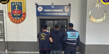 Mersin’den Aksaray’a uyuşturucu sevkiyatını jandarma engelledi
