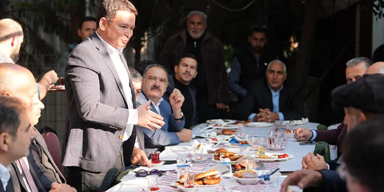 Erkan Aydın, Panayır Mahallesi sakinleri ile buluştu