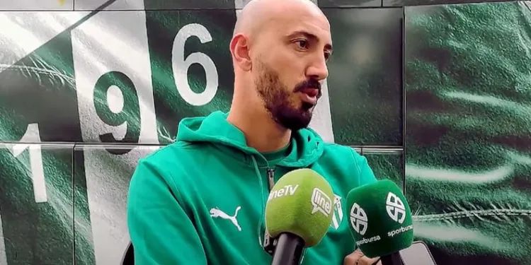 Ahmet İlhan Özek: ”Hayatlarında kaç kere 45 bin taraftarın önünde oynayacaklar?”