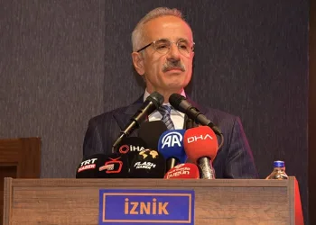 Bakan Uraloğlu’ndan İznik-Mekece Yolu Müjdesi