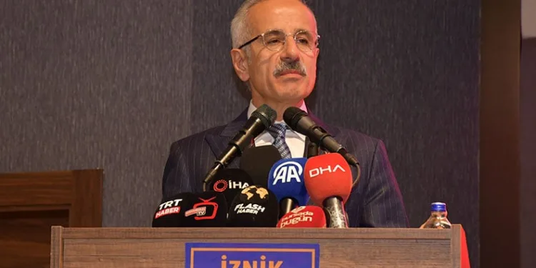 Bakan Uraloğlu’ndan İznik-Mekece Yolu Müjdesi