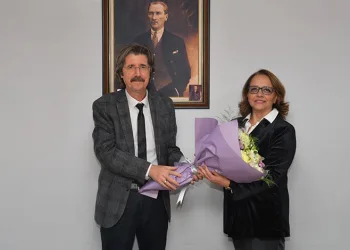 Sağlık Bilimleri Fakültesi’nin yeni dekanı Prof. Dr. Akansel oldu