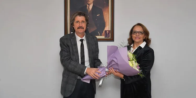 Sağlık Bilimleri Fakültesi’nin yeni dekanı Prof. Dr. Akansel oldu