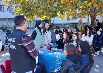 Bursa’da narkotik polisi 6 bin vatandaşı bilgilendirdi