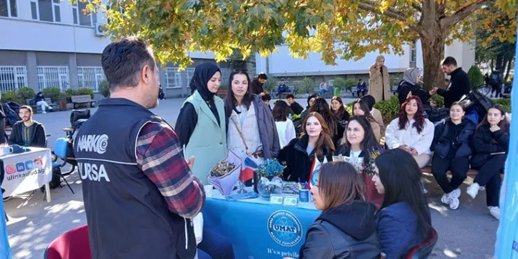 Bursa’da narkotik polisi 6 bin vatandaşı bilgilendirdi
