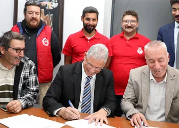 Mudanya Belediyesi’nde sözleşme sevinci