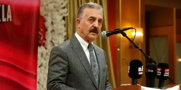 Atatürk Meydanı, MHP’yi memnun etti