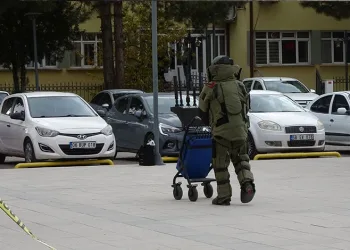 Denizdeki hayvan leşi Sahil Güvenliği alarma geçirdi