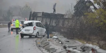 Ormanlık alanda yıldırım düşmesi sonucu çıkan yangın söndürüldü