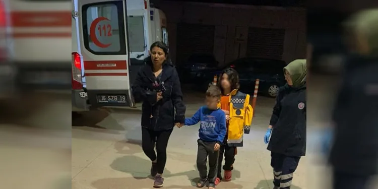 Bursa’da çakmakla oynayan çocuklar evi yaktı