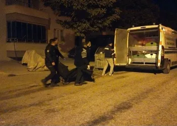 Not bırakıp evi ateşe verdi: 1’i çocuk 2 ölü