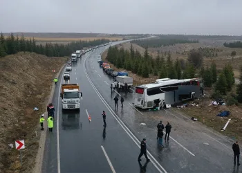 Eskişehir’de otobüs kazası: 1 ölü, 1’i ağır 42 yaralı