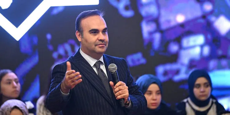 “Türkiye yörüngeler arası uydu transferleri yapabilen uzay araçları geliştirecek”