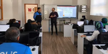 Niğde’de vatandaşlar dolandırıcılık ve sahte paraya karşı uyarıldı