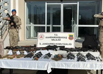 Otogarda uyuşturucu operasyonu