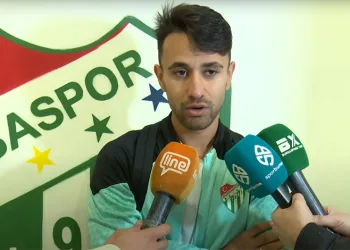 Yiğitali Bayrak: ”İkinci yarının başında hemen golün gelmesi farkında açılmasına sebep oldu”