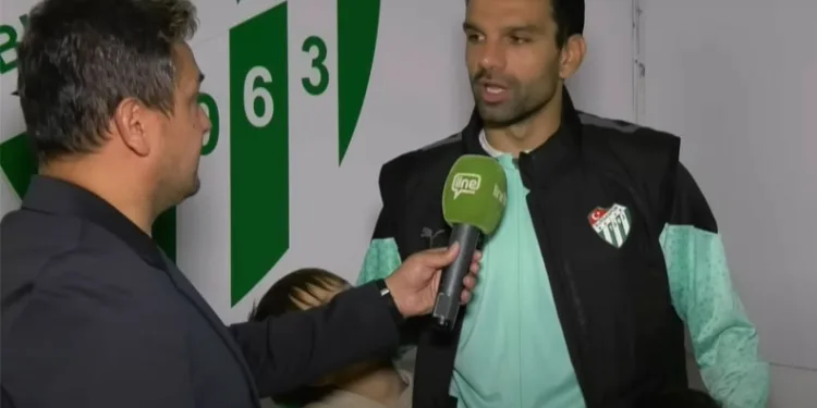 Muhammet Demir: ”Birkaç antrenmanla maça çıktım tam hazır zamanımı herkes görecek”