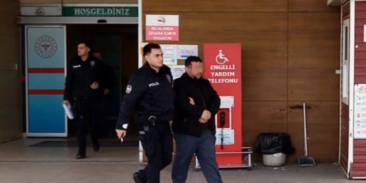 Bursa’da öfkeli koca eşini çekiçle ağır yaraladı