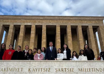 Osmangazili çocuklar Anıtkabir’de