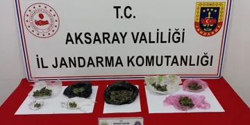 Esrarla yakalanan 3 şüpheliden 2’si tutuklandı