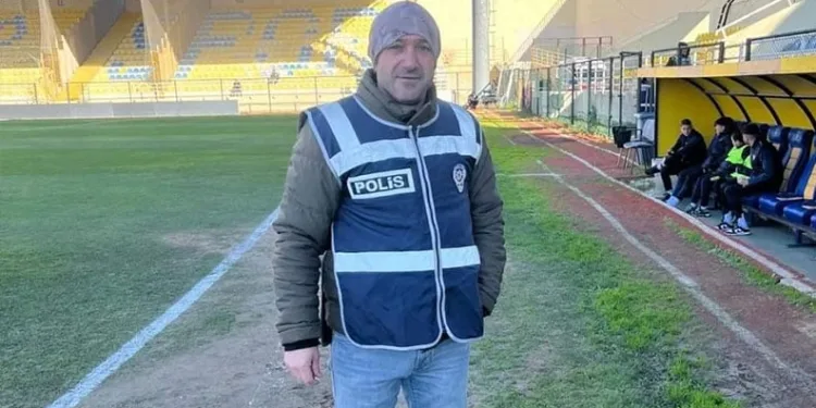 Menteşe’de orman yangını, söndürme çalışmaları sürüyor
