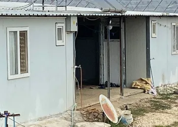 Ormanlık alanda yıldırım düşmesi sonucu çıkan yangın söndürüldü