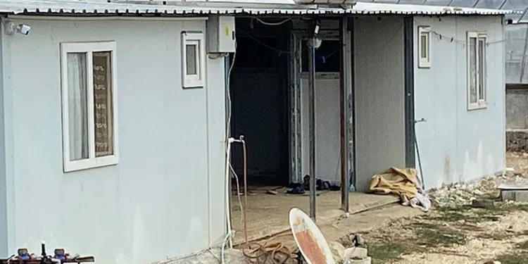 Ormanlık alanda yıldırım düşmesi sonucu çıkan yangın söndürüldü