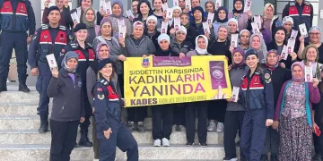 Asker eğlencesinde ses sistemi kavgası