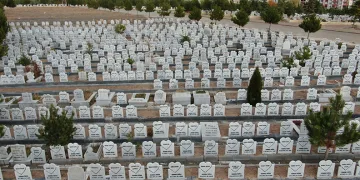 Dikkat çeken bebek mezarlığı