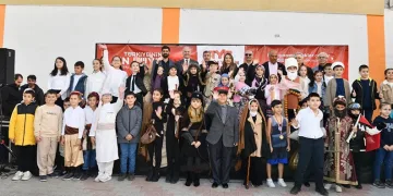 ‘Tarih yazan çocuklar’ Mustafakemalpaşa’da