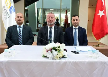 Fatih Karabatı muhtarlarla bir araya geldi