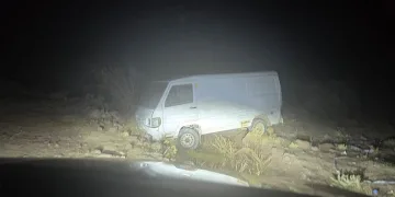 Park halindeki otomobilinde yarı çıplak halde ölü bulundu