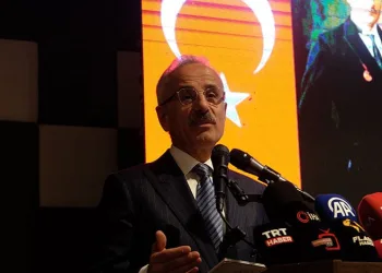 “En geç 2026 yılında Bursa’ya hızlı treni getireceğiz”
