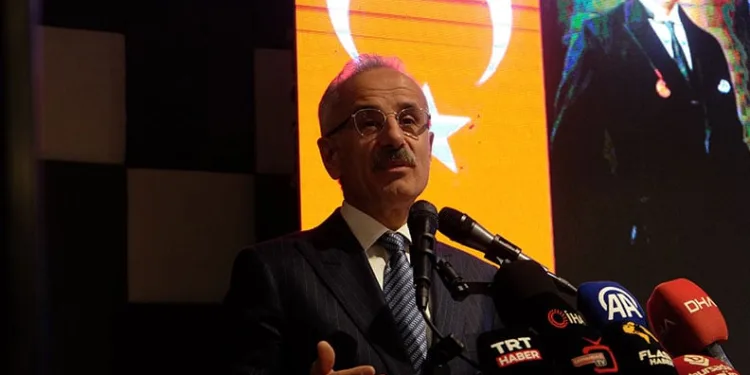“En geç 2026 yılında Bursa’ya hızlı treni getireceğiz”