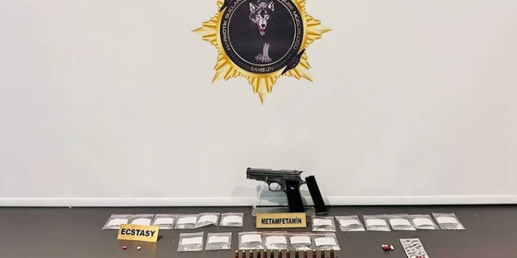 Samsun’da uyuşturucu ve silah operasyonu