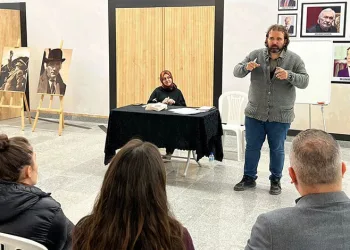 Maksim Gorki’nin eserlerine ve hayatına bakış