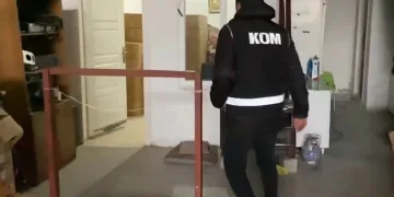Konya’da apartmanda yangın paniği