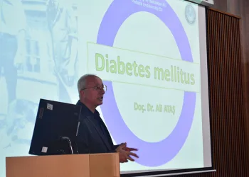 ‘Çocuklarda Diyabet’