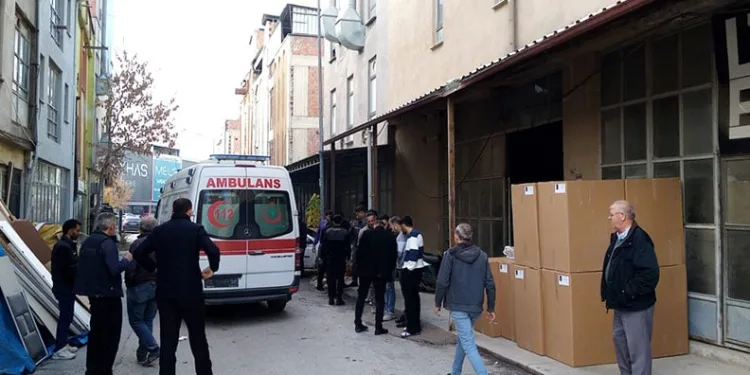 Bursa’da husumetlisini sokak ortasında vurdu