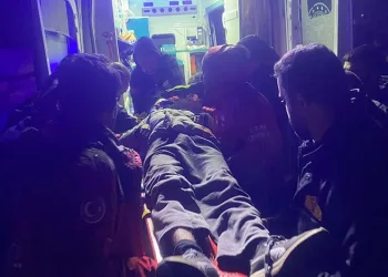Van’da otomobil takla attı: 1 yaralı