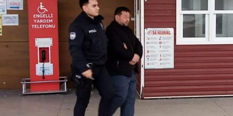Bursa’da eşini çekiçle ağır yaralayan şahıs serbest kaldı