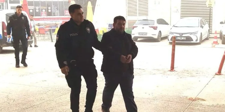 Bursa’da eşini çekiçle yaralayan koca yeniden gözaltına alındı