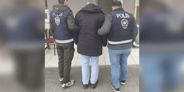 Edirne’de kaçak göçmen operasyonu: Kıskıvrak yakalandılar