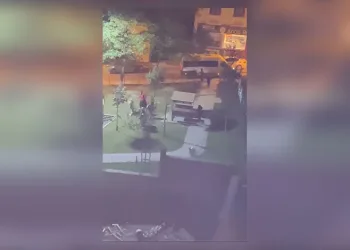 Adana’da 3 katlı müstakil ev yandı