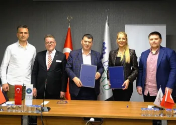 Mudanya üniversitesi ve Dosabsiad’dan lisansüstü eğitimde güç birliği