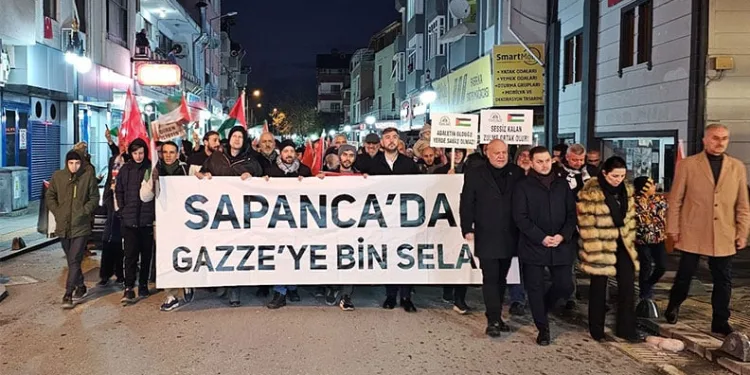 Sakarya’da Filistin’e destek yürüyüşü